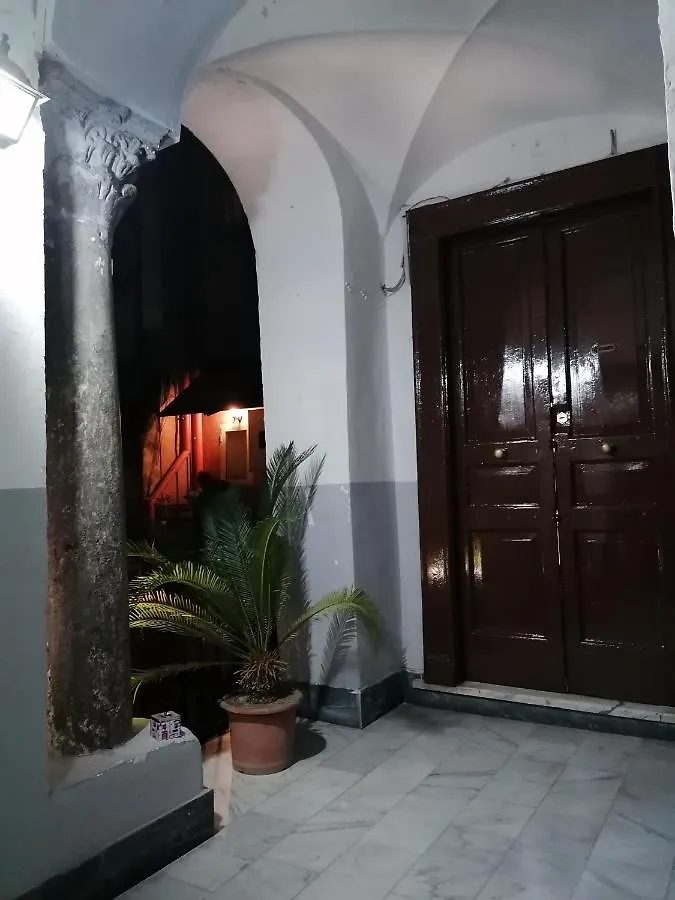 Guest house Aurora E Dad Naples Center B&B