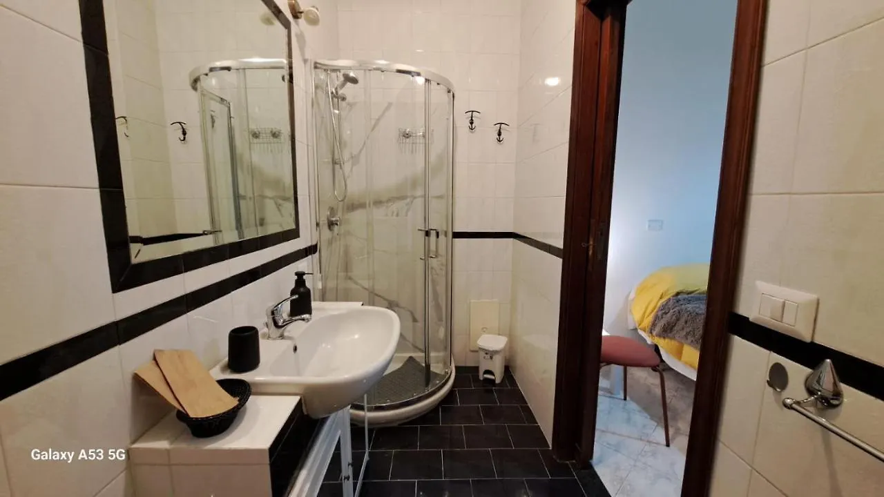 Guest house Aurora E Dad Naples Center B&B Italy